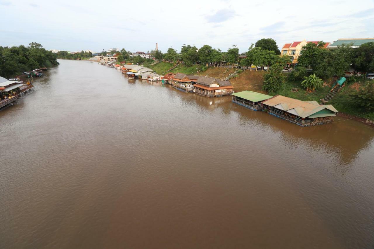 Little Jasmine By The River Phitsanulok Exterior photo