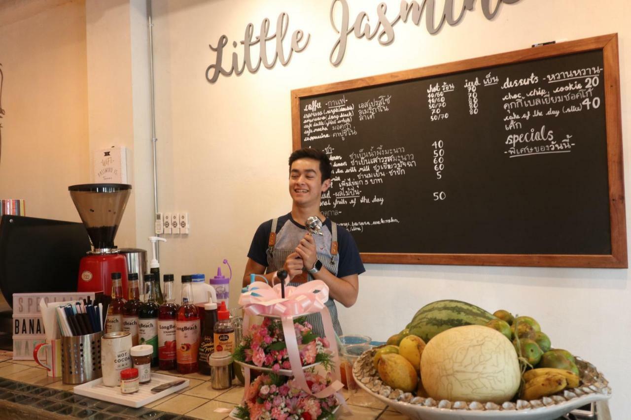 Little Jasmine By The River Phitsanulok Exterior photo